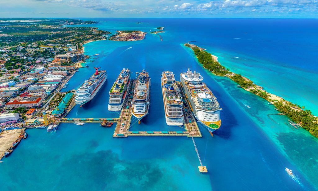 yachts in Nassau