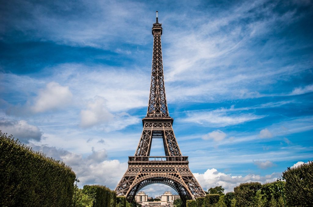 eiffel tower paris
