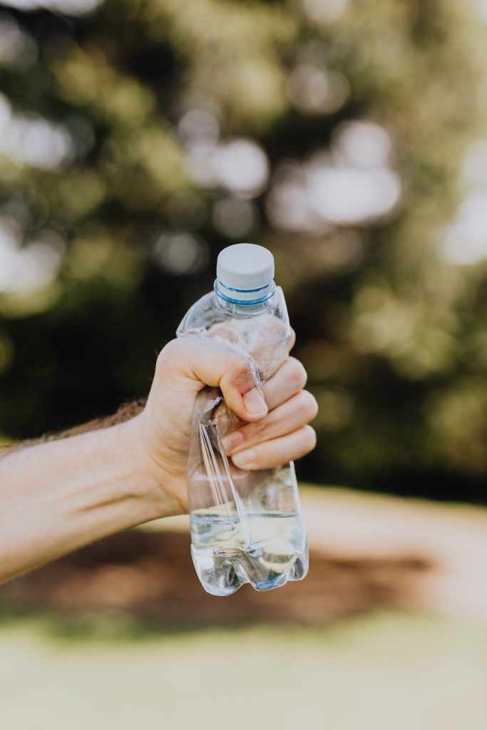 The 8 Best Practices for Sustainable Travel 2 single use plastics